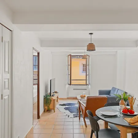 T2 Renove - Centre Historique *