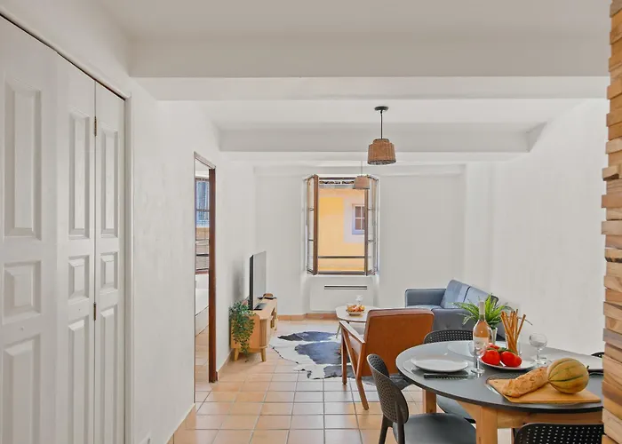 T2 Renove - Centre Historique *