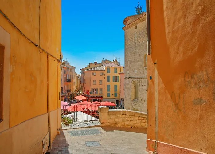 T2 Renove - Centre Historique *